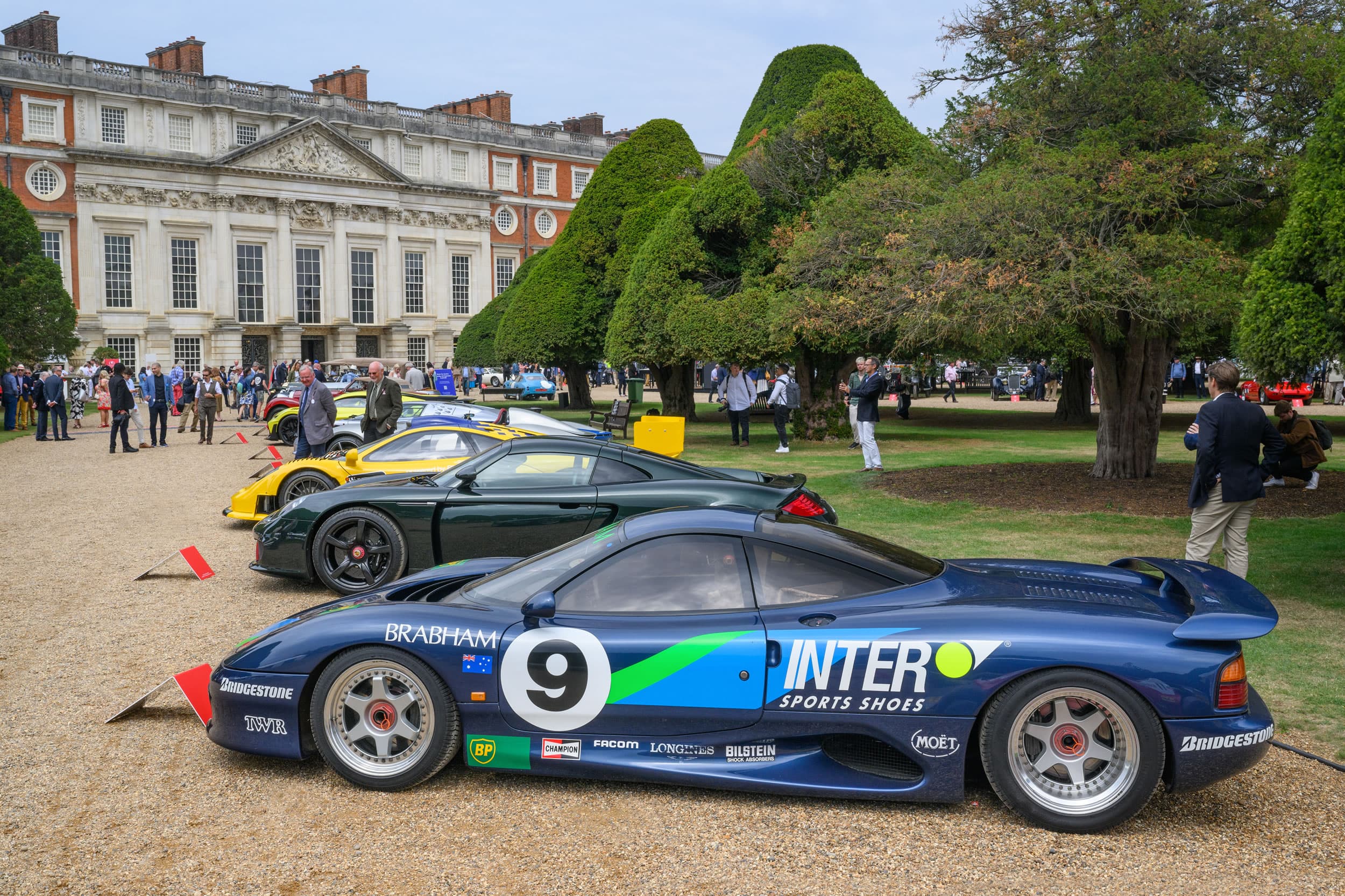 Image alternative text.